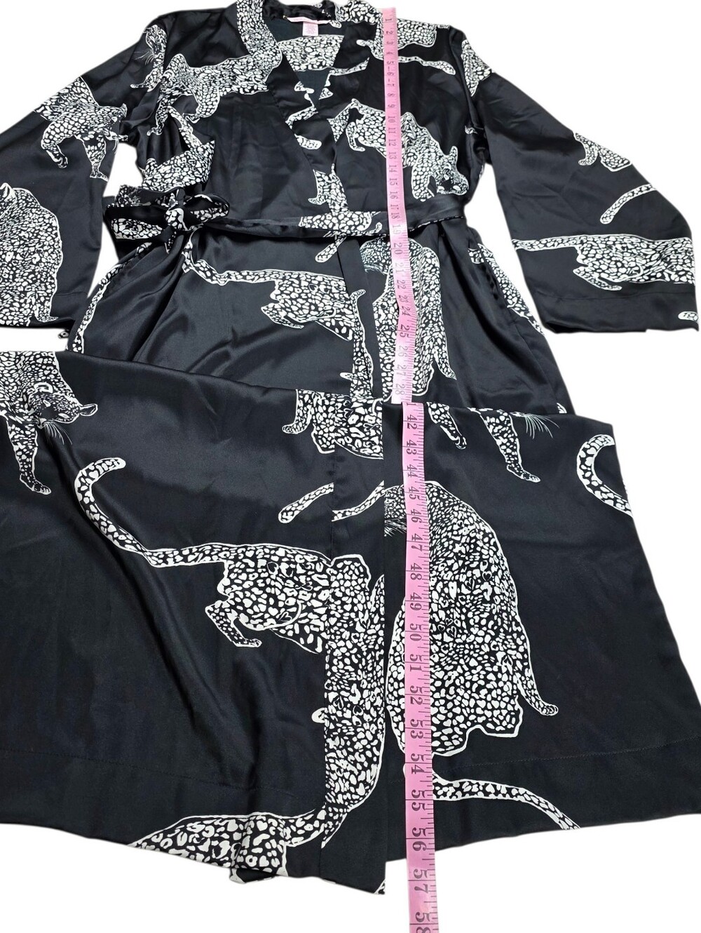 Victoria's Secret Satin Long Robe Black with Leopard Print XS - Picture 8 of 16